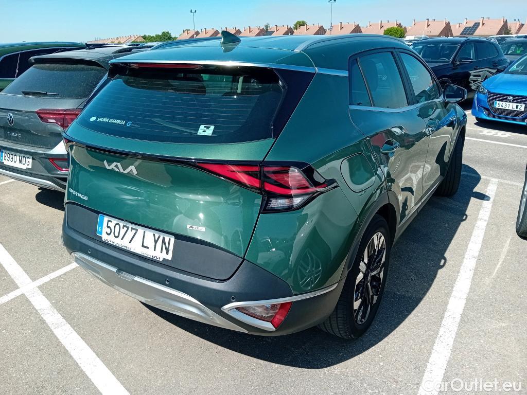  KIA  Sportage KIA  / 2022 / 5P / todoterreno 1.6 T-GDi PHEV 198kW (265CV) Drive 4X4 #30