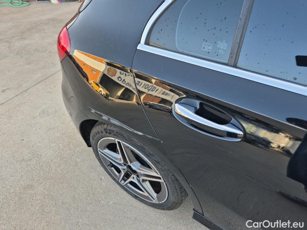  Mercedes  A-Klasse MERCEDES-BENZ Clase A / 2018 / 5P / berlina con portón A 200 d #10