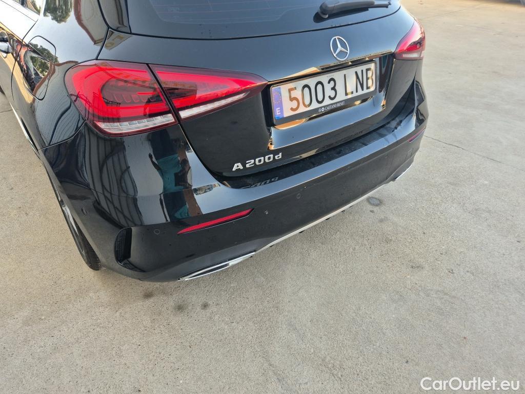  Mercedes  A-Klasse MERCEDES-BENZ Clase A / 2018 / 5P / berlina con portón A 200 d #43