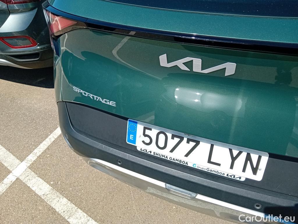  KIA  Sportage KIA  / 2022 / 5P / todoterreno 1.6 T-GDi PHEV 198kW (265CV) Drive 4X4 #1