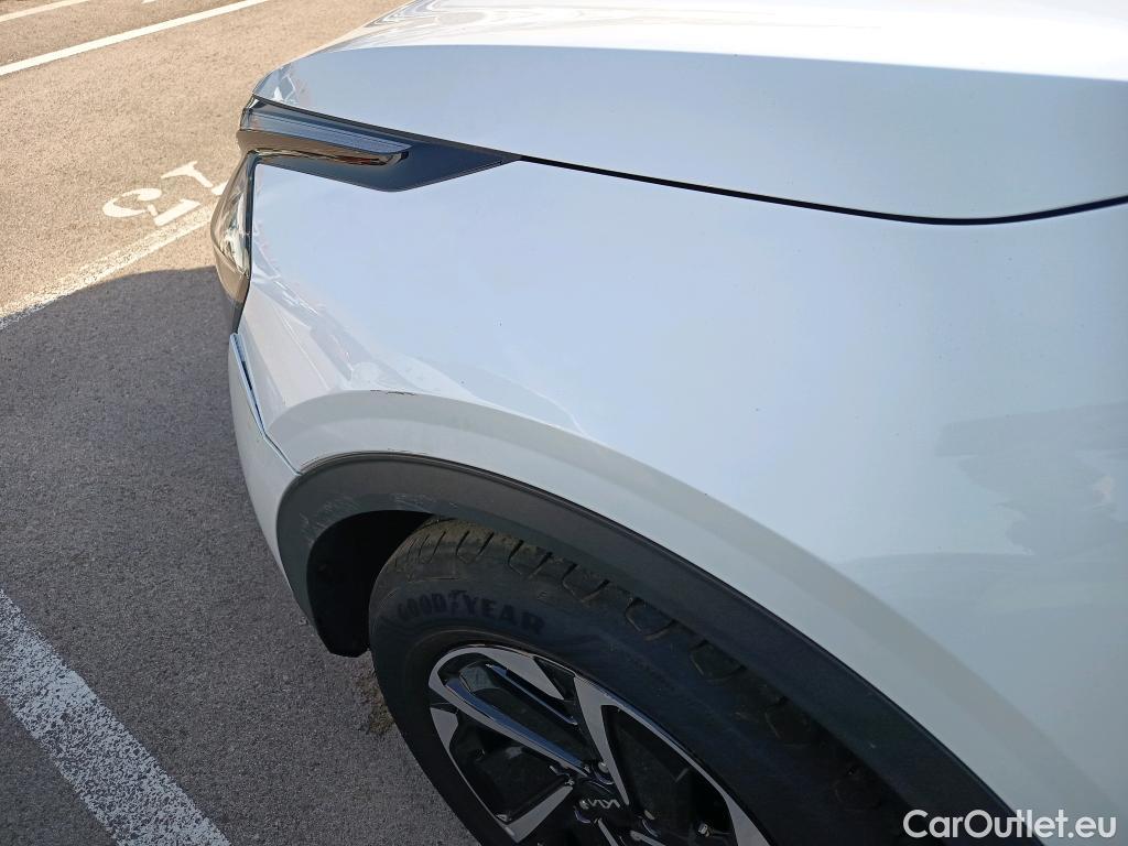  KIA  Sportage KIA  / 2022 / 5P / todoterreno 1.6 T-GDi MHEV 110kW (150CV) Drive 4x2 #28