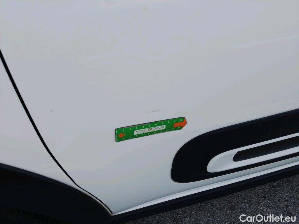 Citroen  C3 CITROEN  / 2020 / 5P / berlina con portón PureTech 81KW (110CV) S&S Feel Pack (AC2) #26