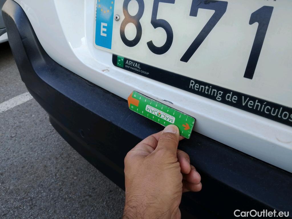  Citroen  C3 CITROEN  / 2020 / 5P / berlina con portón PureTech 81KW (110CV) S&S Feel Pack (AC2) #23
