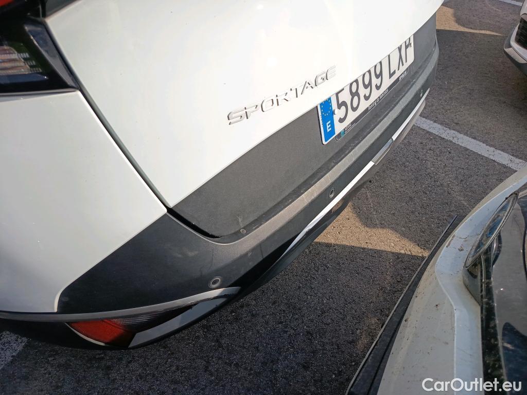  KIA  Sportage KIA  / 2022 / 5P / todoterreno 1.6 T-GDi MHEV 110kW (150CV) Drive 4x2 #53