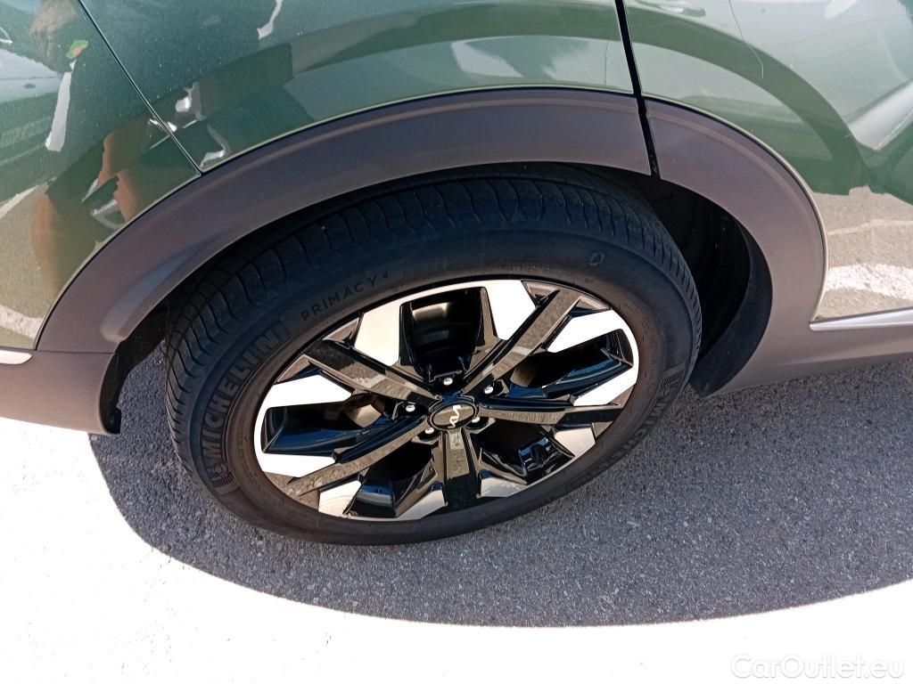  KIA  Sportage KIA  / 2022 / 5P / todoterreno 1.6 T-GDi PHEV 198kW (265CV) Drive 4X4 #14