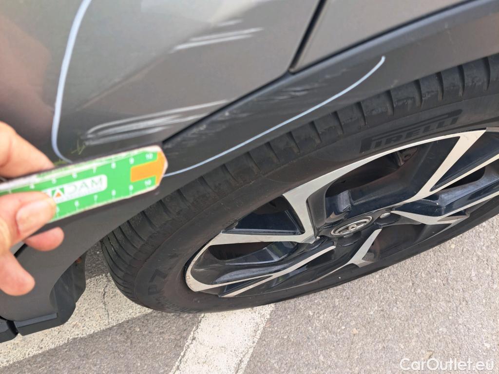  Toyota  C-HR TOYOTA  / 2016 / 5P / todoterreno 1.8 125H Advance (CX) #24