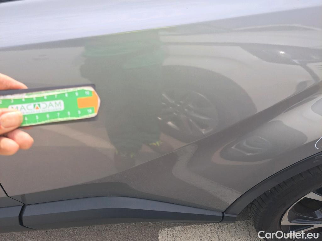  Toyota  C-HR TOYOTA  / 2016 / 5P / todoterreno 1.8 125H Advance (CX) #7