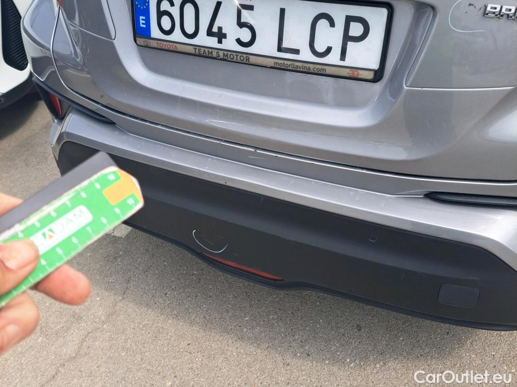  Toyota  C-HR TOYOTA  / 2016 / 5P / todoterreno 1.8 125H Advance (CX) #25