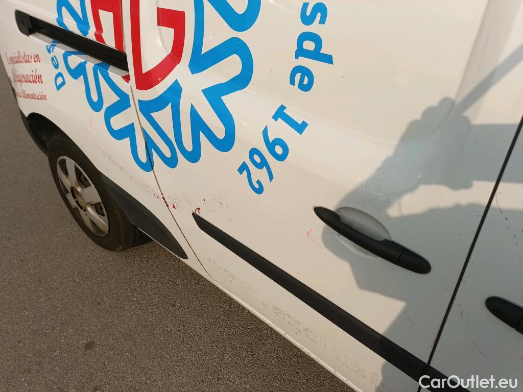  Nissan  NV200 NISSAN NV250 / 2019 / 4P / furgón 2pl 1.5dCi 70 kW (95 CV) L2H1 COMFORT #17