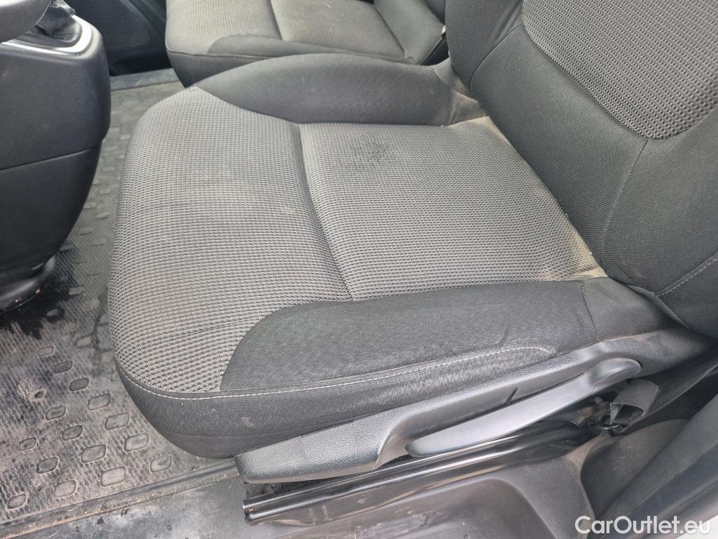  Renault  Trafic RENAULT  / 2019 / 4P / furgón Furgón 27 L1H1 Energy BluedCi 88 kW (AC) #53