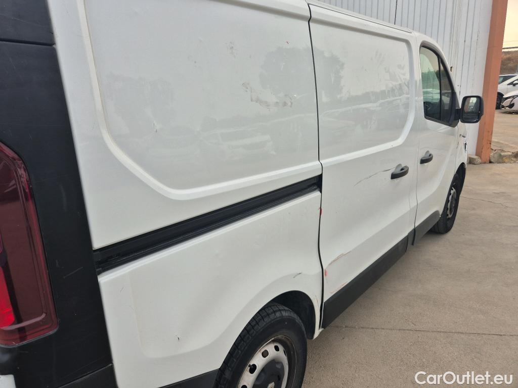  Renault  Trafic RENAULT  / 2019 / 4P / furgón Furgón 27 L1H1 Energy BluedCi 88 kW (AC) #29