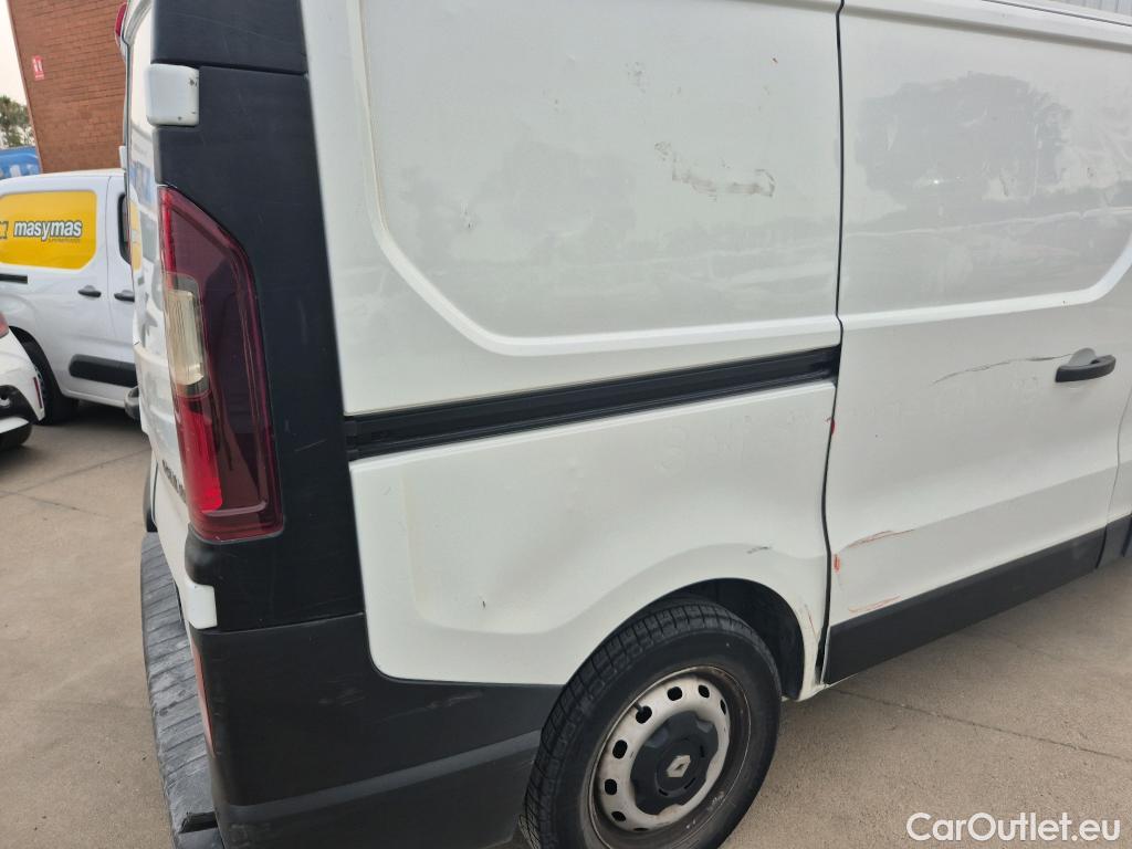  Renault  Trafic RENAULT  / 2019 / 4P / furgón Furgón 27 L1H1 Energy BluedCi 88 kW (AC) #5