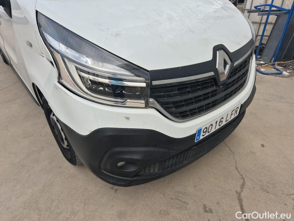  Renault  Trafic RENAULT  / 2019 / 4P / furgón Furgón 27 L1H1 Energy BluedCi 88 kW (AC) #47