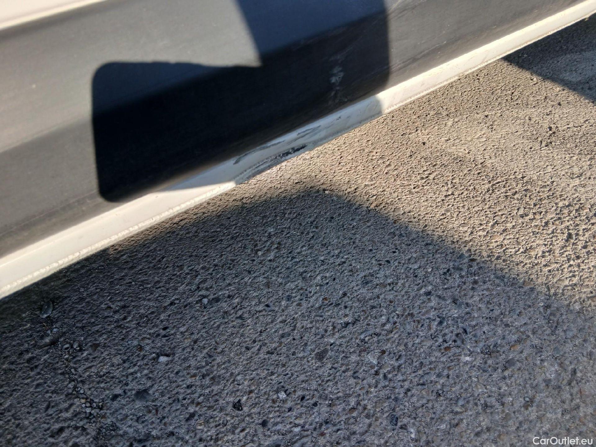  Opel  Vivaro OPEL  / 2019 / 4P / furgón 1.5 Diésel 74kW (100CV) M Std Express (AC) #25