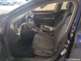  Volkswagen  Golf  Volkswagen Variant 1.5 TSI EVO 130KM 6 biegów Life 5d #9