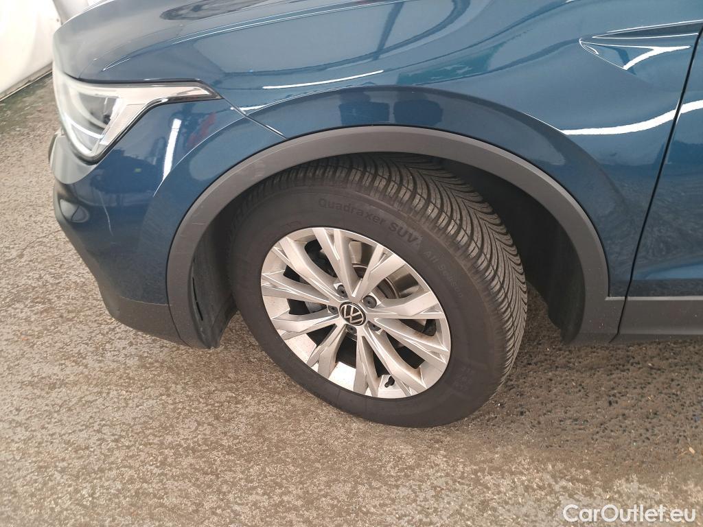  Volkswagen  Tiguan VOLKSWAGEN  / 2020 / 5P / SUV 2.0 TDI 150 DSG7 Life Business #6
