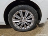 Peugeot  308 PEUGEOT  / 2017 / 5P / BERLINA ALLURE BLUEHDI 130 SeS #16
