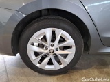 Skoda  Octavia SKODA  WAGON / 2020 / 5P / STATION WAGON 1.5 TSI G-TEC STYLE DSG #52