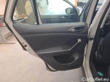  Volkswagen  T-CROSS VOLKSWAGEN  / 2019 / 5P / SUV 1.0 TSI 81KW STYLE #82