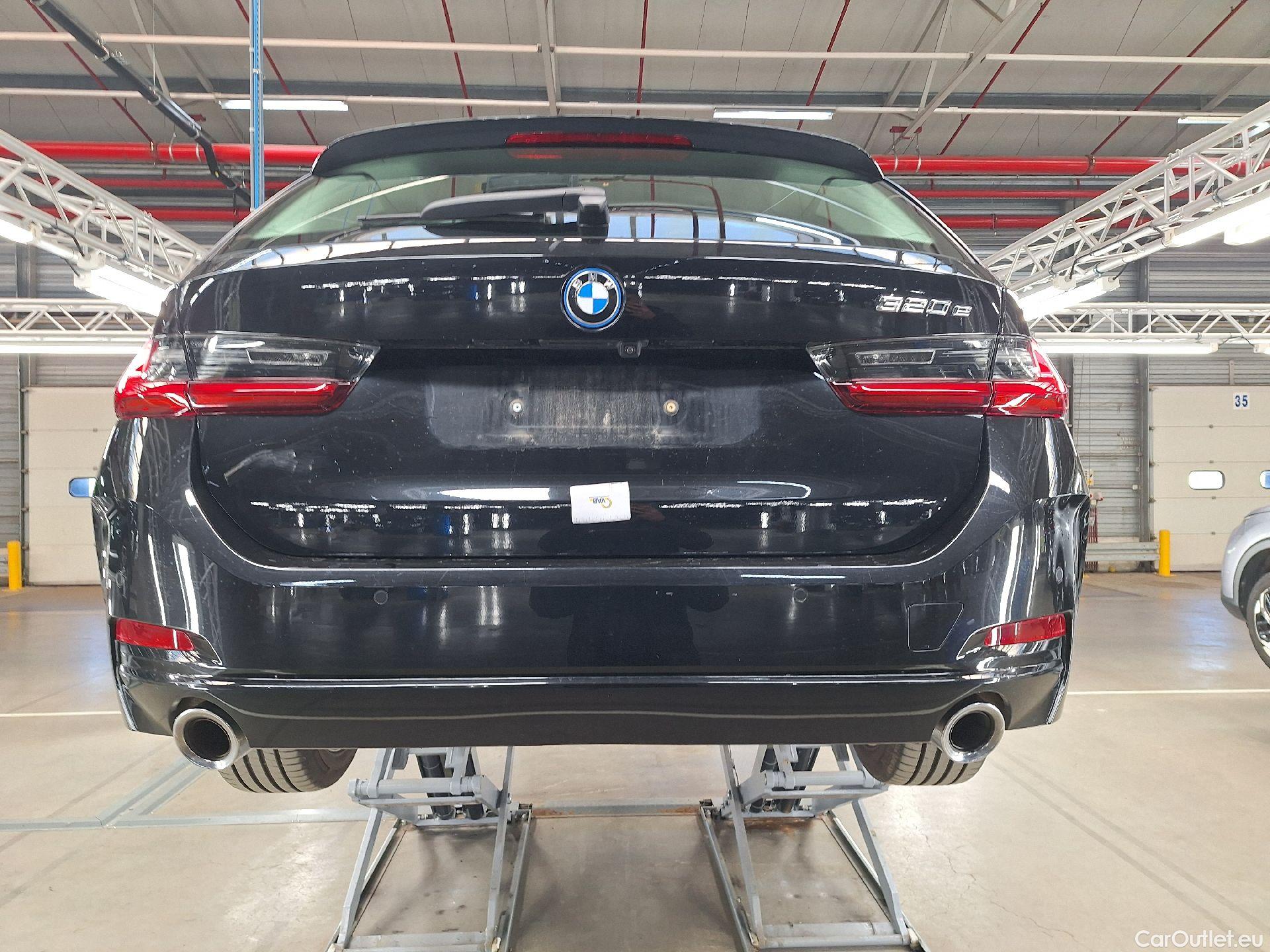  Bmw  Serie 3 BMW, 320e Touring, 320e Touring 150kw #20