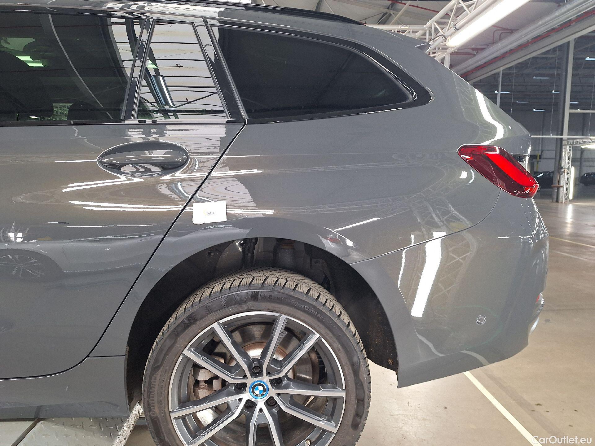  Bmw  Serie 3 BMW, 3-serie T FL'22 PHEV, BMW 3 Reeks Touring 330e (215 kW) 5d #8