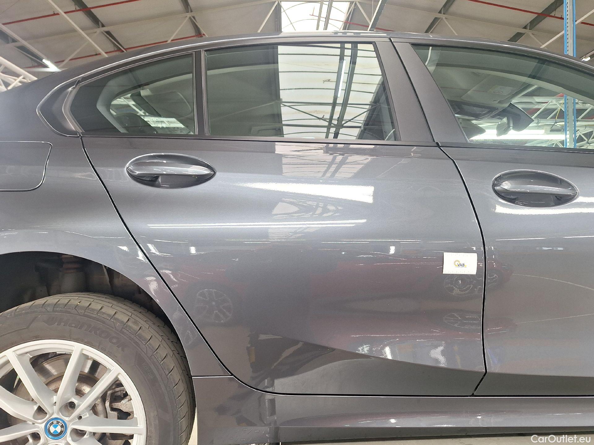  Bmw  Serie 3 BMW, 3-serie '18 PHEV, BMW 3 Reeks Berline 320e (150 kW) 4d #26