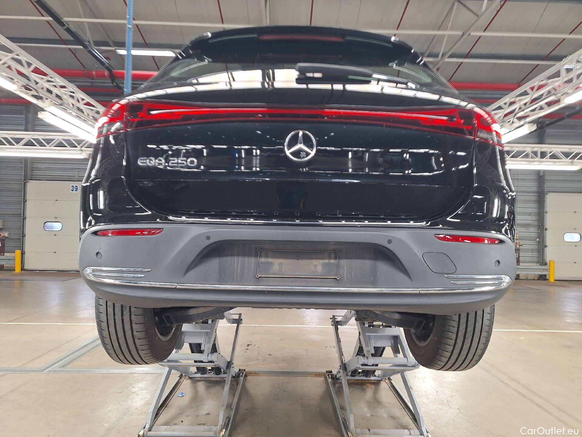  Mercedes  EQA Mercedes,  '21 BEV, Mercedes-Benz   250 Business Solution Luxury #18