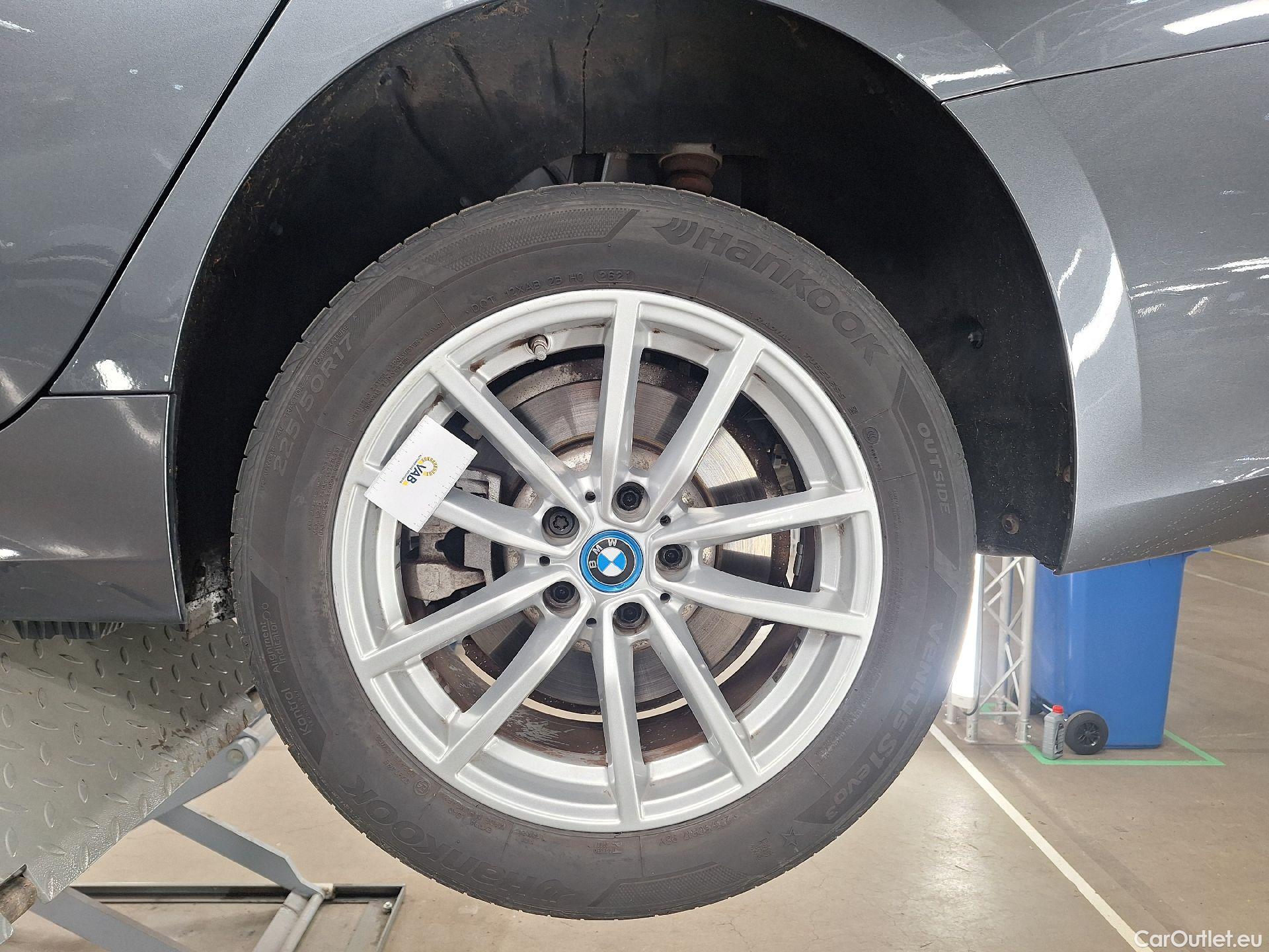  Bmw  Serie 3 BMW, 3-serie '18 PHEV, BMW 3 Reeks Berline 320e (150 kW) 4d #43