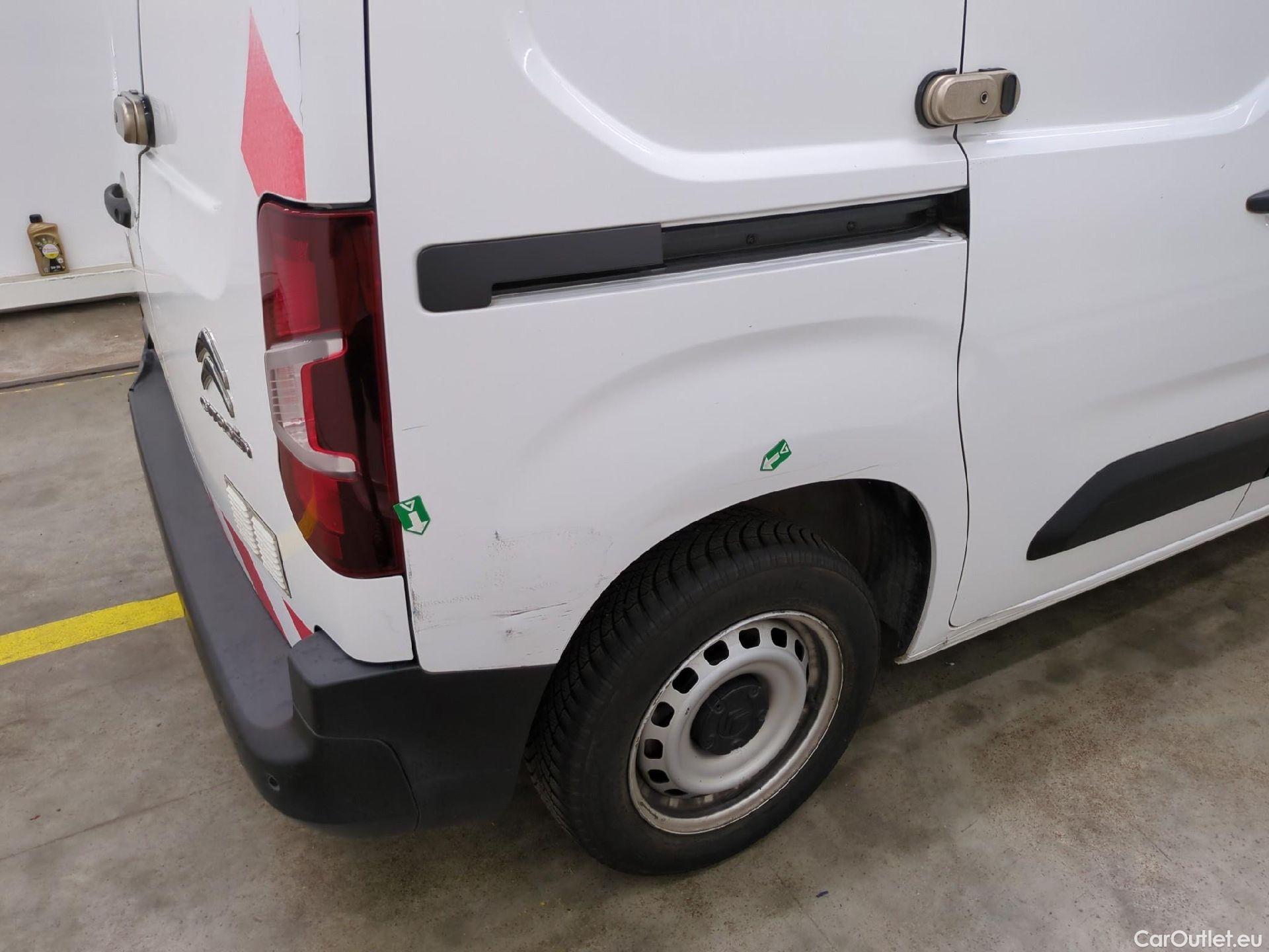  Citroen  Berlingo  Fourgon Club M 650 1.5 BlueHDi 75CV BVM5 E6dT #26