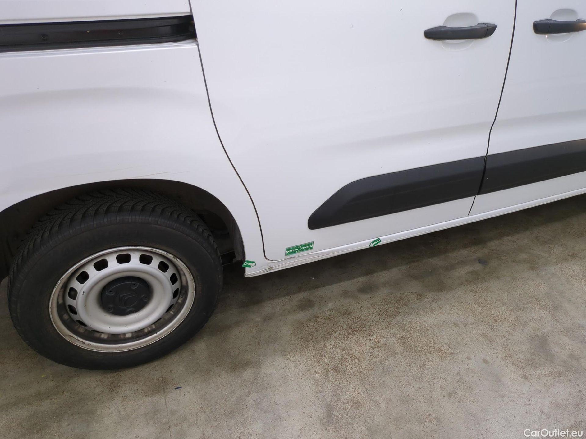  Citroen  Berlingo  Fourgon Club M 650 1.5 BlueHDi 75CV BVM5 E6dT #27