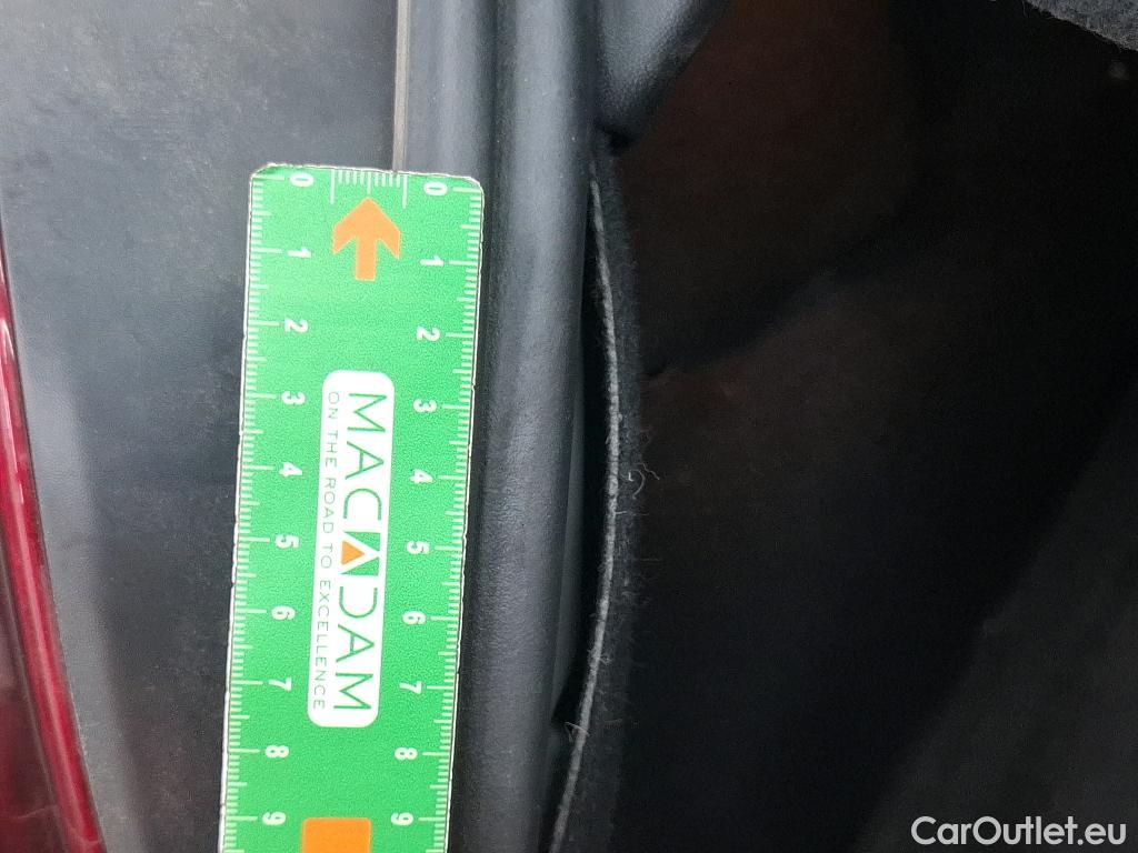  Citroen  C3 CITROEN  Société / 2020 / 5P / Berline / VU PureTech 83 S&S BVM Feel Nav #79