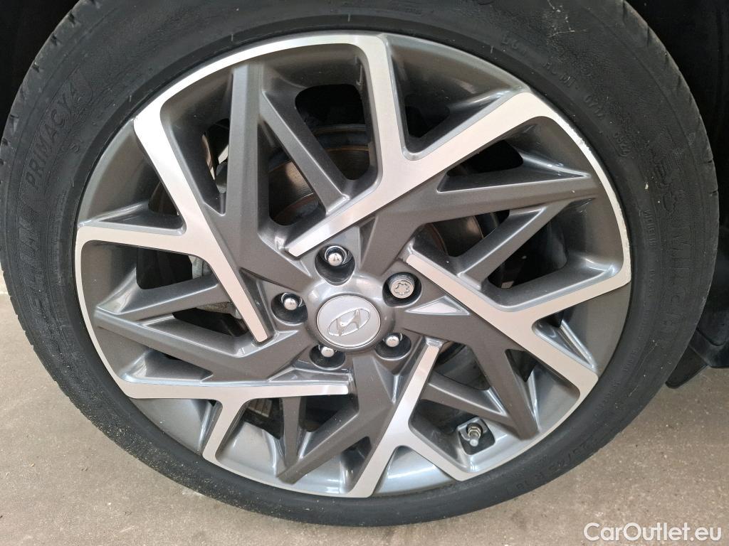  Hyundai  Konna HYUNDAI Kona / 2020 / 5P / SUV 1.6 HYBRID 141 EXECUTIVE HEV #15