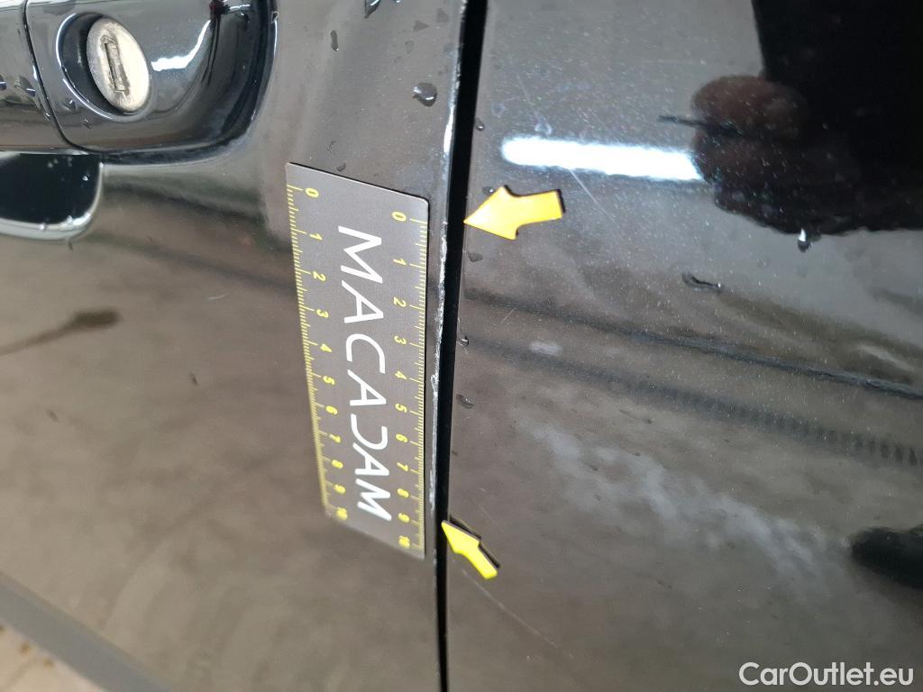  Citroen  C4  X Shine 1.2 PureTech 130CV BVA8 6E #10
