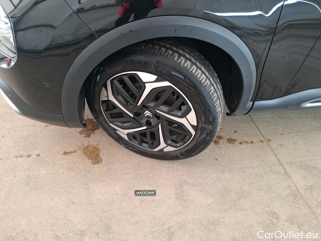  Citroen  C4  X Shine 1.2 PureTech 130CV BVA8 6E #3