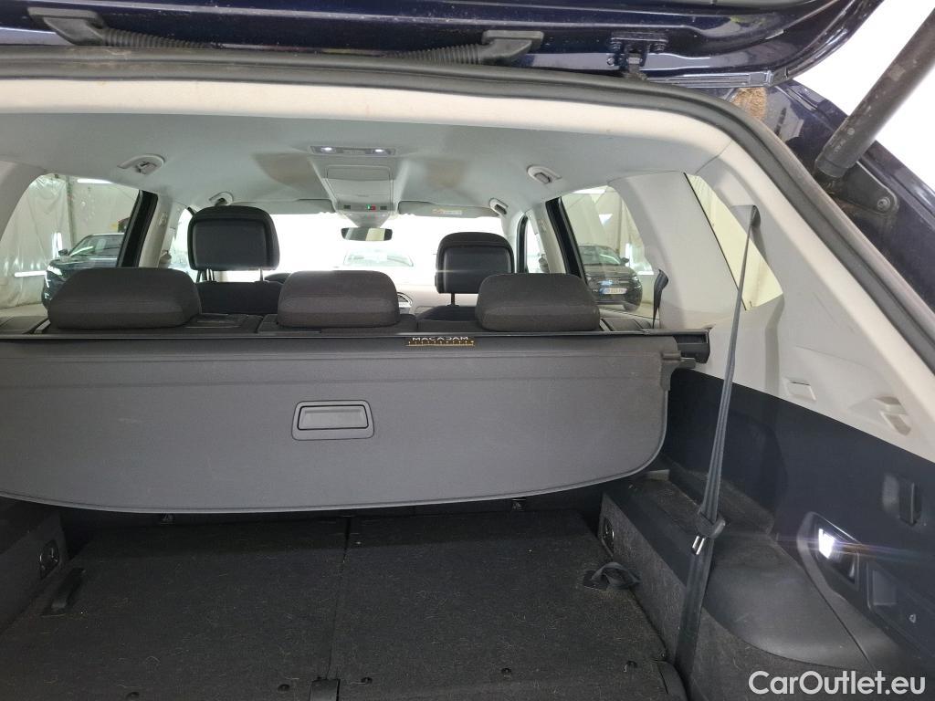  Volkswagen  Tiguan VOLKSWAGEN  Allspace / 2021 / 5P / SUV 2.0 TDI 150 DSG7 Life Business #8