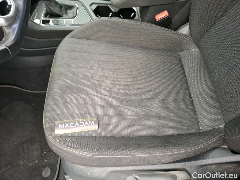  Volkswagen  Tiguan VOLKSWAGEN  Allspace / 2021 / 5P / SUV 2.0 TDI 150 DSG7 Life Business #18