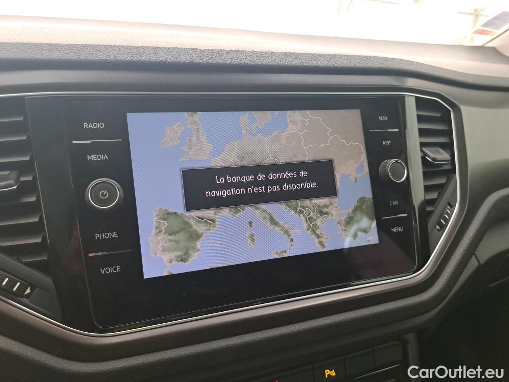  Volkswagen  T-ROC VOLKSWAGEN  / 2017 / 5P / SUV 1.6 TDI 115 LOUNGE BUSINESS #1