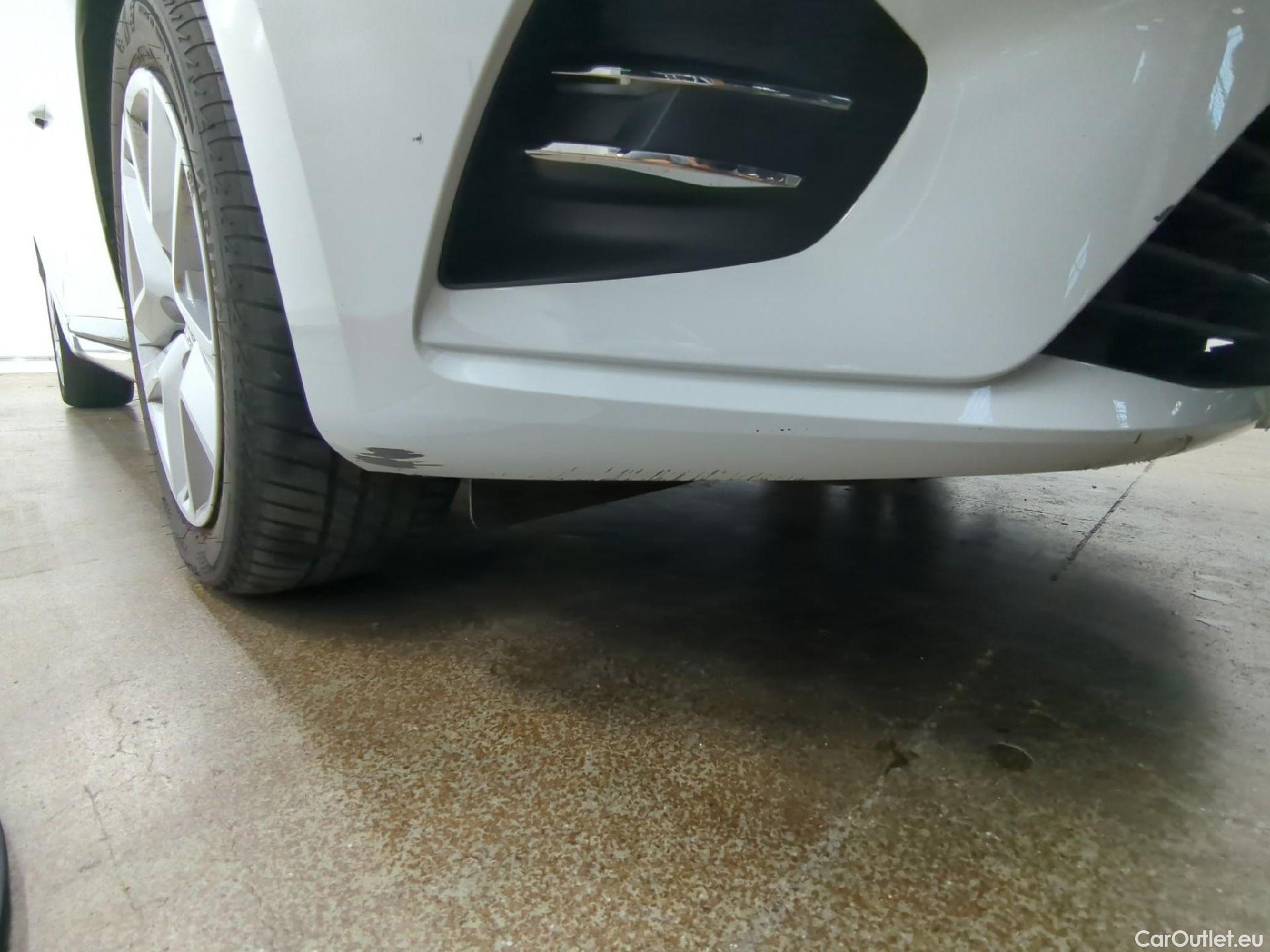  Renault  Clio  V Business 1.6 E-TECH Hybrid 140CV BVA6 E6d #14