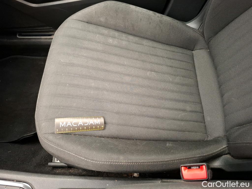  Volkswagen  Tiguan VOLKSWAGEN  Allspace / 2021 / 5P / SUV 2.0 TDI 150 DSG7 Life Business #16