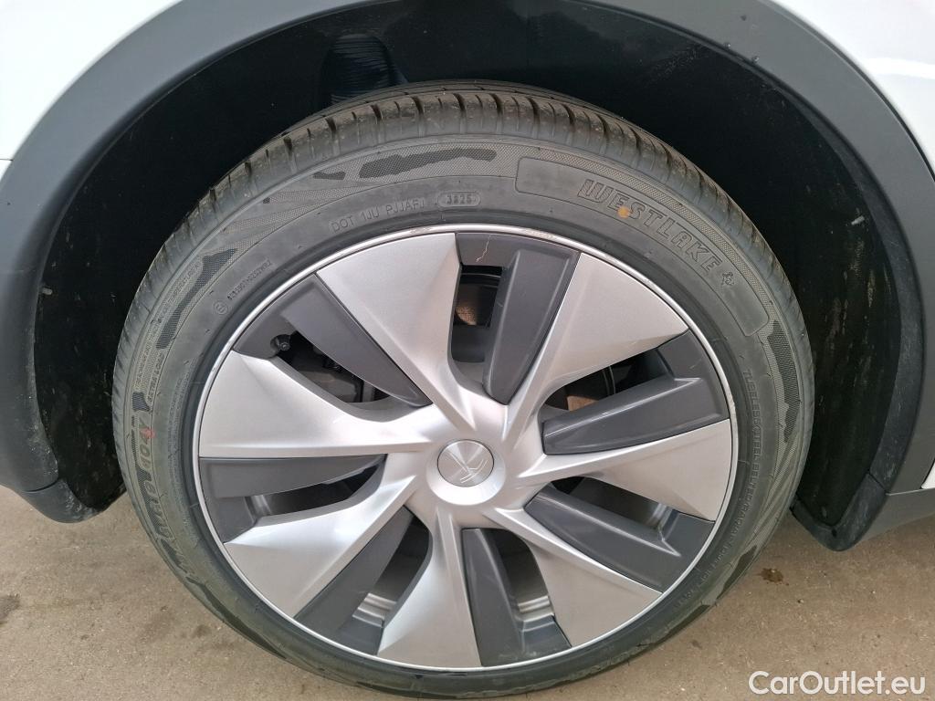  Tesla  Model Y TESLA  / 2021 / 5P / SUV RWD #25