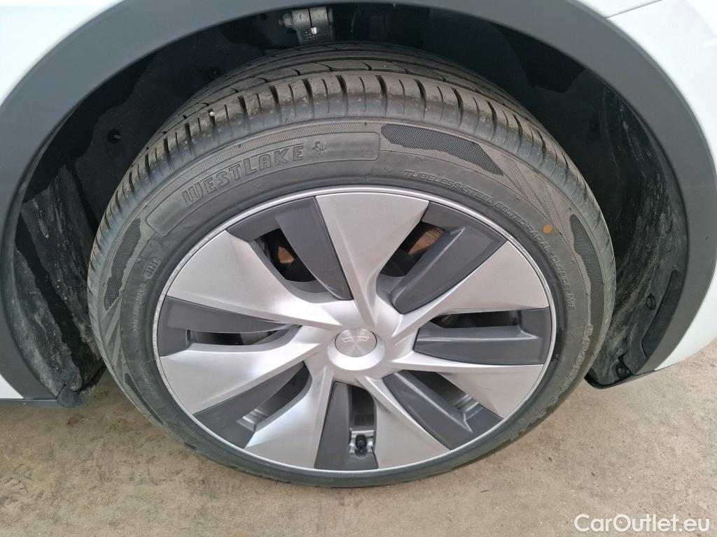  Tesla  Model Y TESLA  / 2021 / 5P / SUV RWD #10