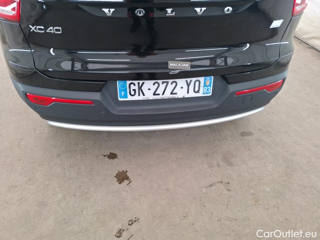  Volvo  XC 40 VOLVO XC40 / 2022 / 5P / SUV Recharge T4 211 DCT7 Start #29