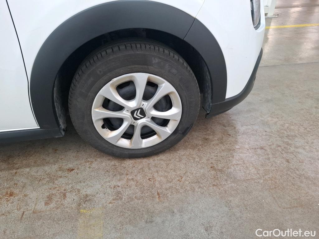  Citroen  C3  Société Feel 1.5 BlueHDI 100CV BVM6 E6d #26