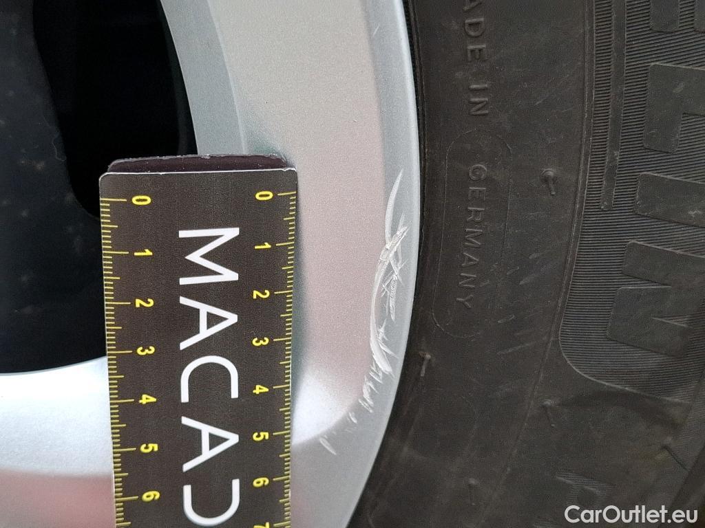  Citroen  C3  Société Feel 1.5 BlueHDI 100CV BVM6 E6d #38