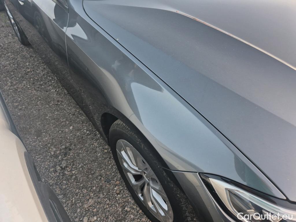 Bmw  Serie 3 BMW  / 2019 / 5P / familiar 318d Auto.Touring #22
