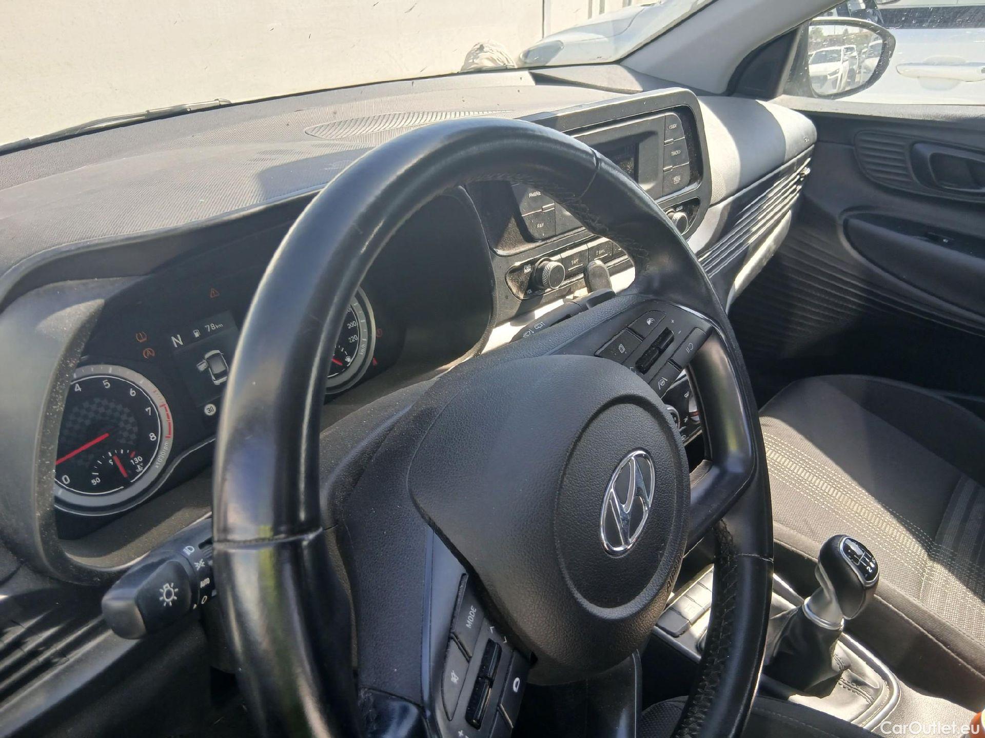  Hyundai  i20 HYUNDAI  / 2020 / 5P / berlina con portón 1.0 TGDI 74kW (100CV) 48V Essence #9