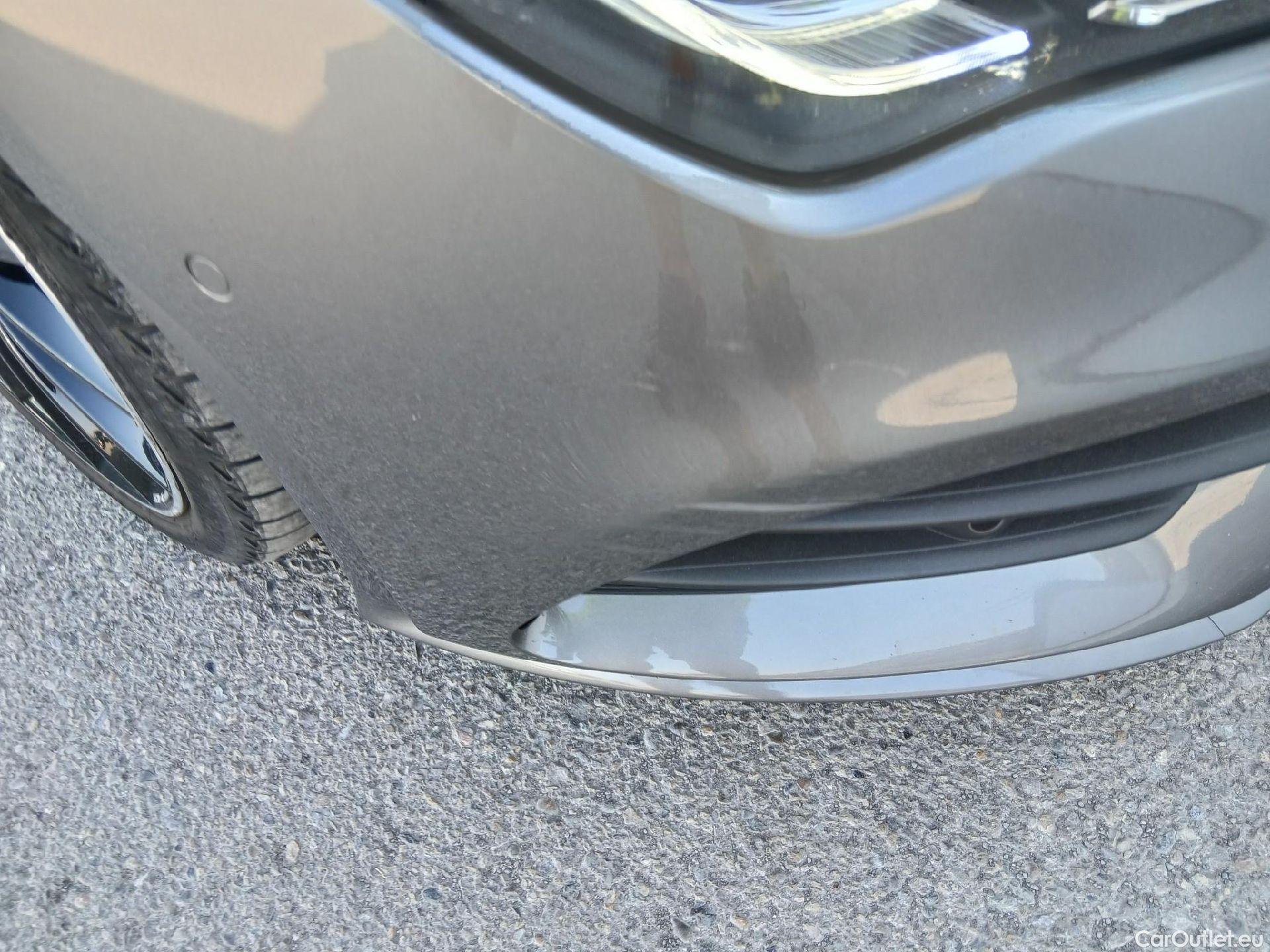  Mercedes  CLA-Klasse MERCEDES-BENZ CLA / 2019 / 4P / coupé CLA 200 #1