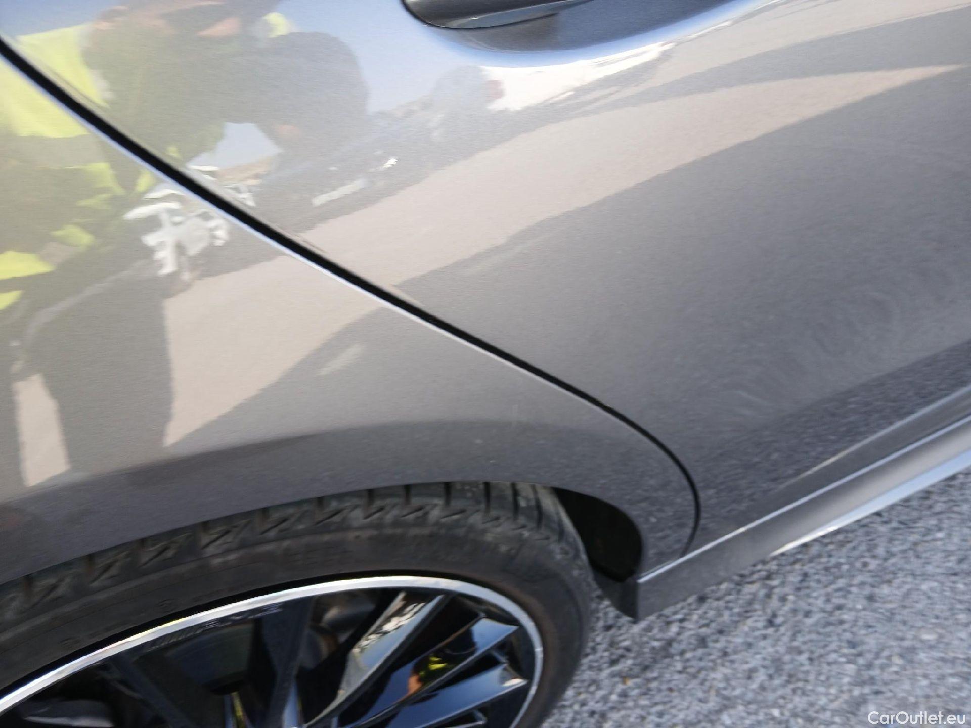 Mercedes  CLA-Klasse MERCEDES-BENZ CLA / 2019 / 4P / coupé CLA 200 #13