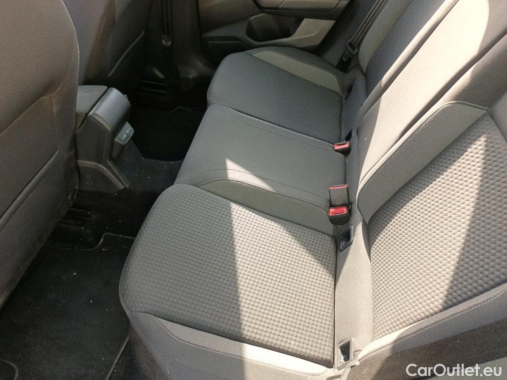  Volkswagen  Polo VOLKSWAGEN  / 2021 / 5P / berlina con portón Life 1.0 TSI 70kW (95CV) DSG #1