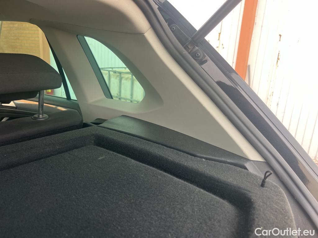  Volkswagen  Tiguan VOLKSWAGEN  / 2020 / 5P / todoterreno Life 2.0 TDI 110kW (150CV) DSG (AC2) #27